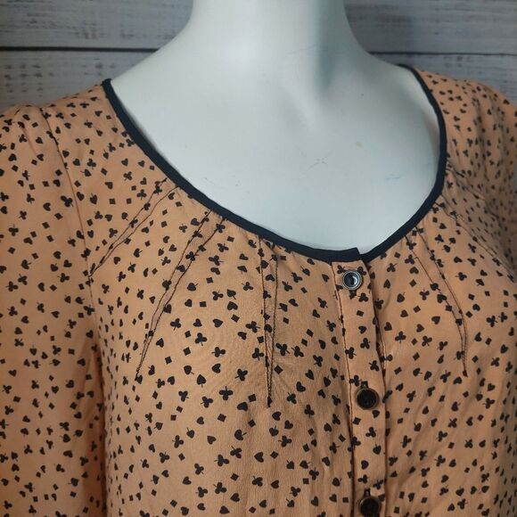 Women's Anthropologie Brand Odille Silk Button Hearts And Spades Novelty Blouse - Picture 7 of 13